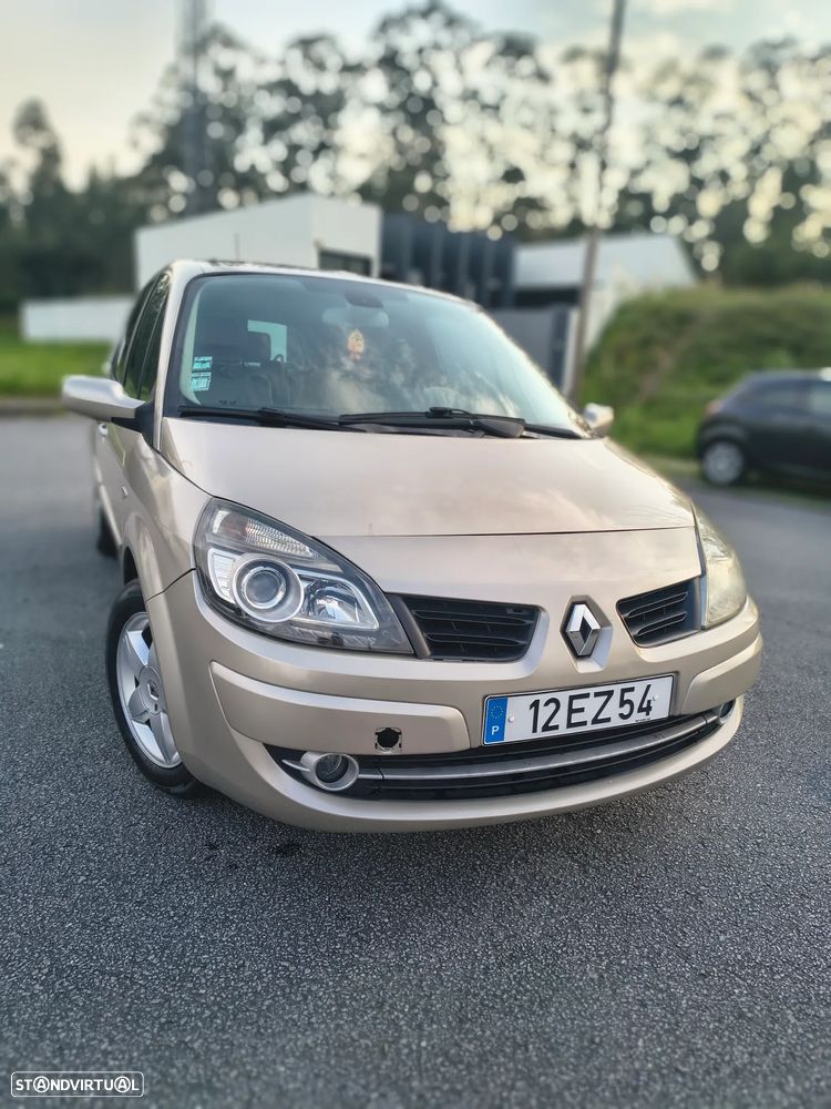 Renault Grand Scénic 1.5 dCi Luxe 7L. - 1