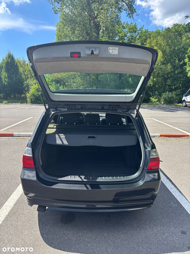 BMW Seria 3 320d - 13