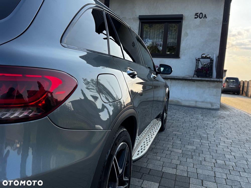 Mercedes-Benz GLC 300 d 4-Matic - 9