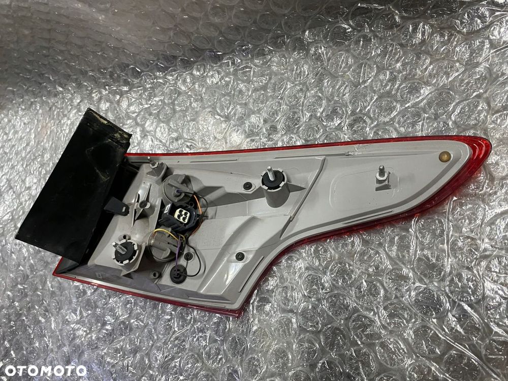 LAMPA TYŁ LH FORD FOCUS MK3 LIFT KOMBI F1EB-13405E - 7