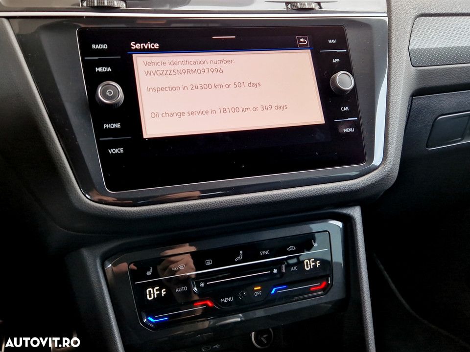 Volkswagen Tiguan 2.0 TDI 4Mot DSG R-Line - 26