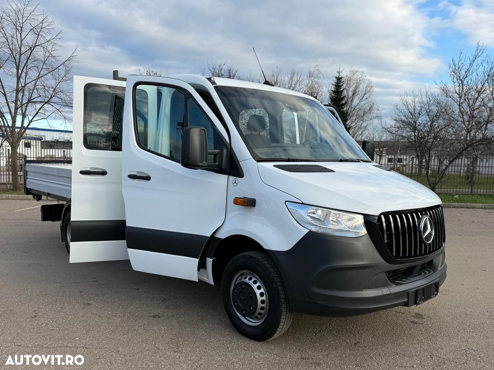 Mercedes-Benz Sprinter - 9