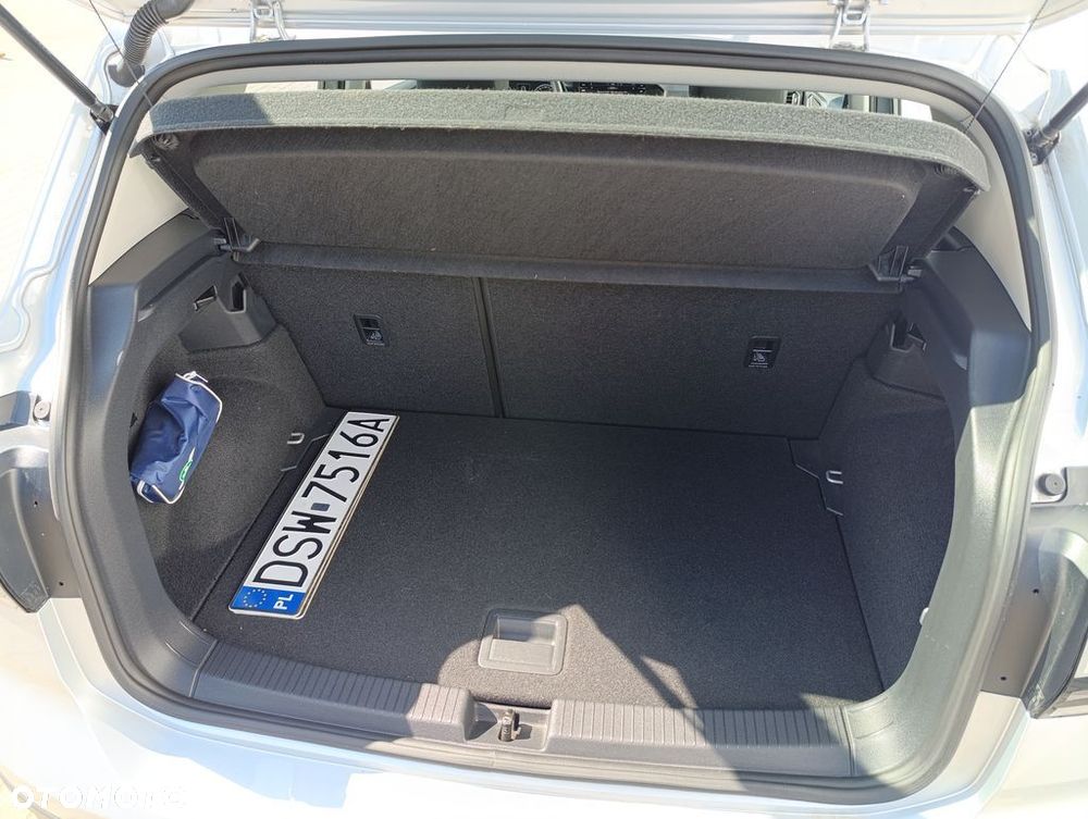 Volkswagen T-Cross 1.0 TSI Life DSG - 19