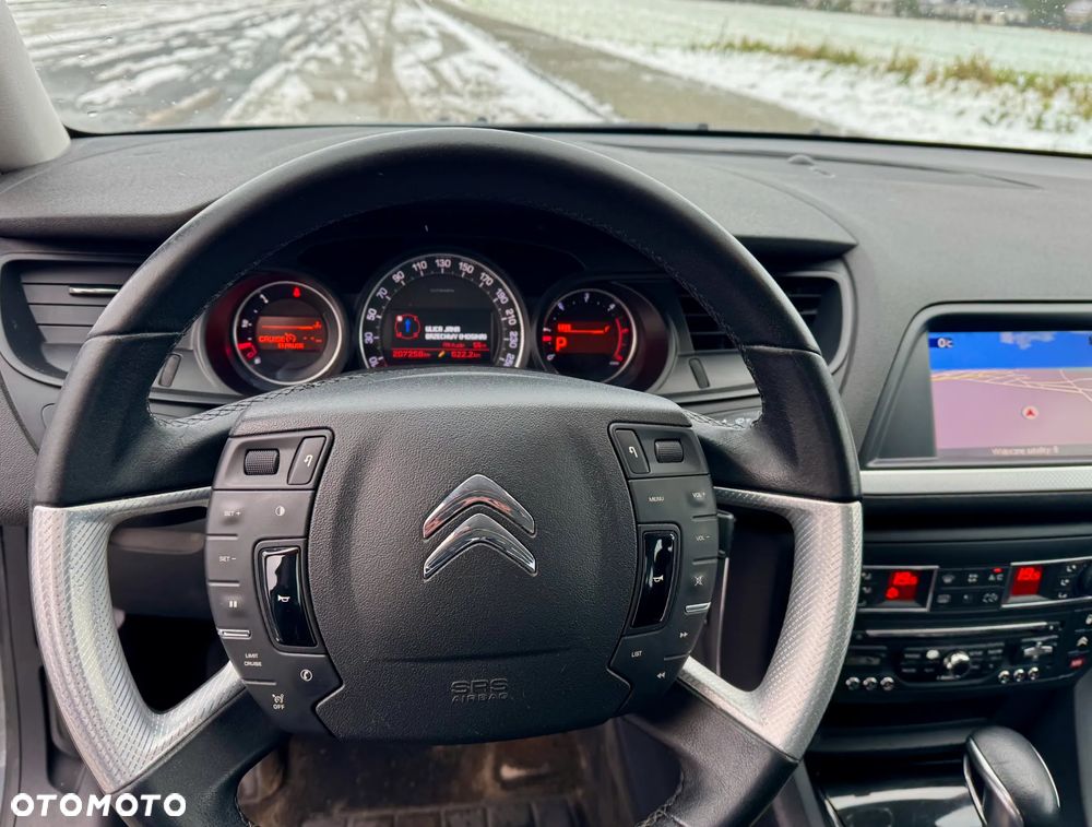 Citroën C5 2.2 HDi Exclusive - 10
