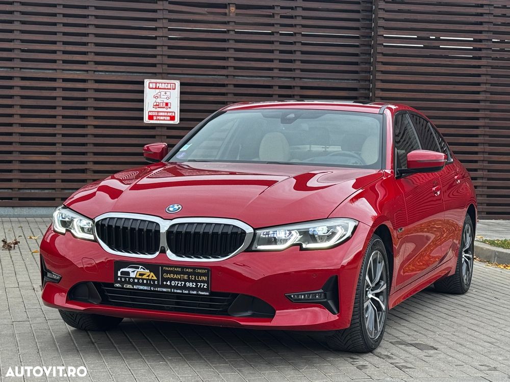 BMW Seria 3 330e xDrive Aut. Luxury Line - 4