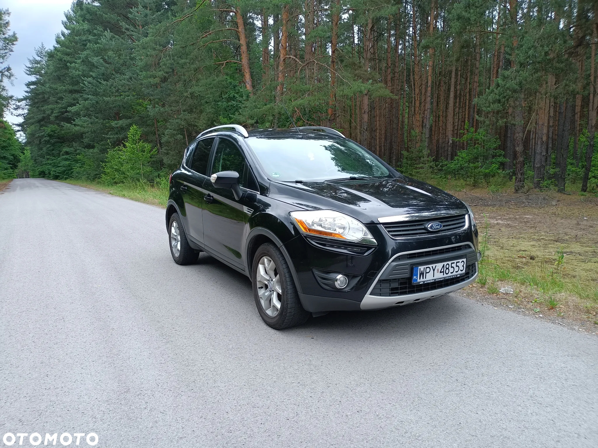 Ford Kuga 2.0 TDCi 2x4 Titanium - 4