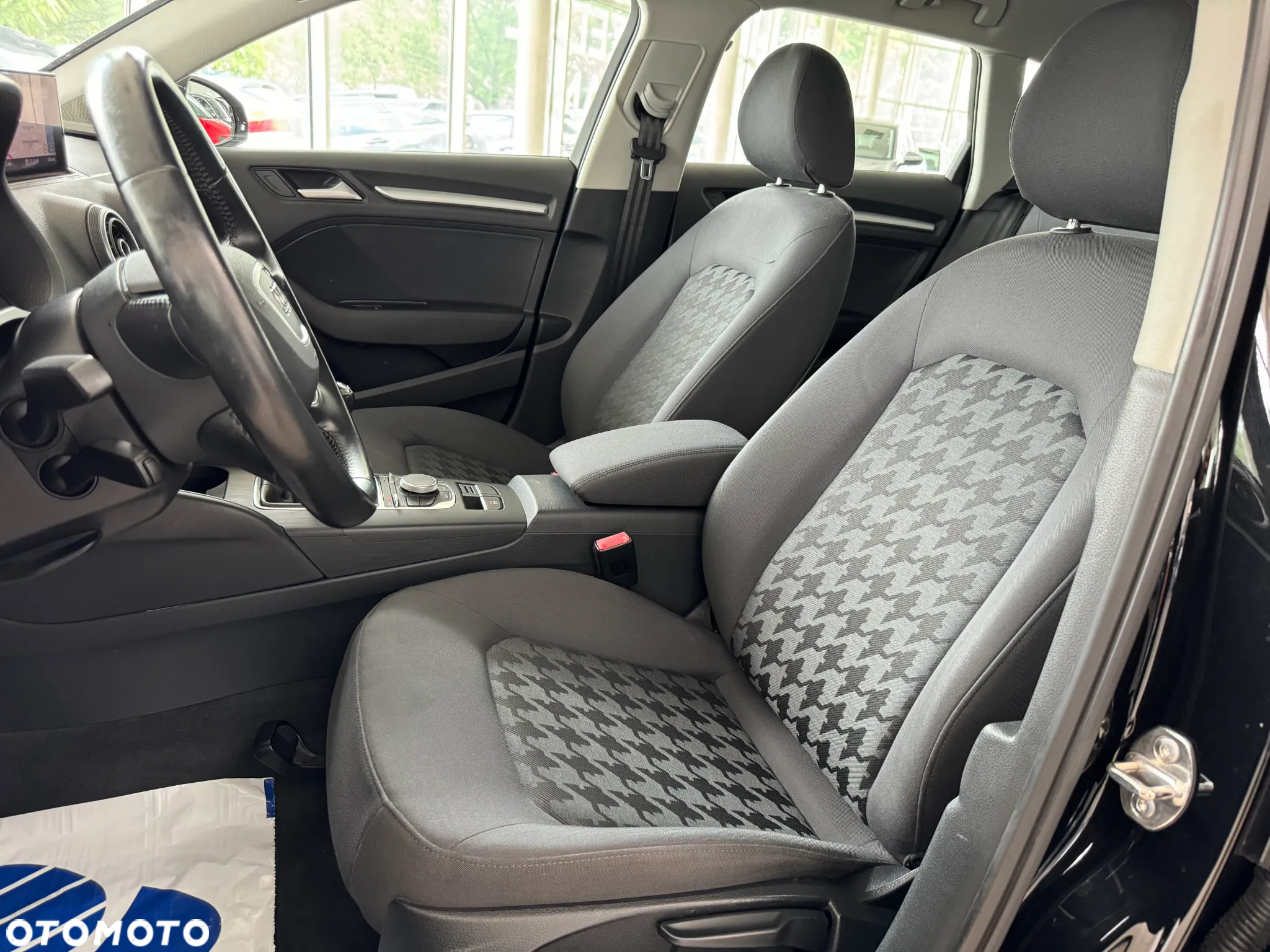 Audi A3 1.6 TDI Sportback (clean diesel) Attraction - 19