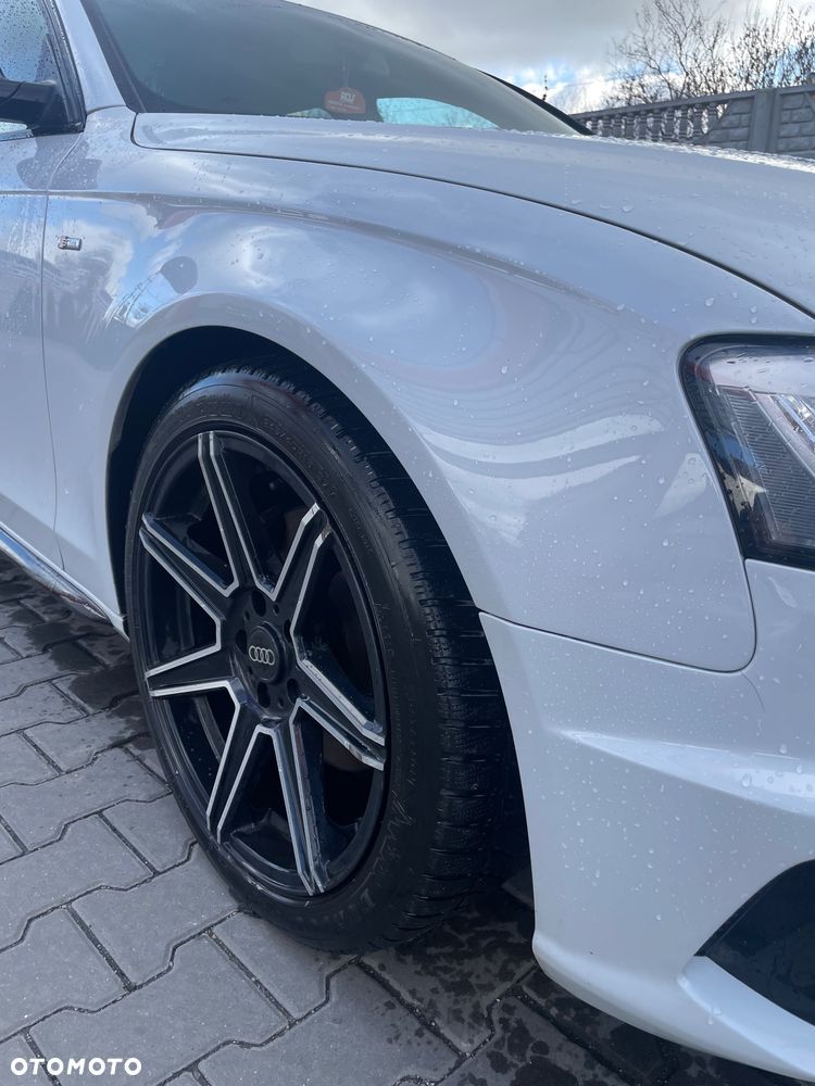 Audi A4 Avant 2.0 TDI Multitronic - 35