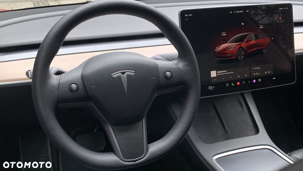 Tesla Model 3 - 35