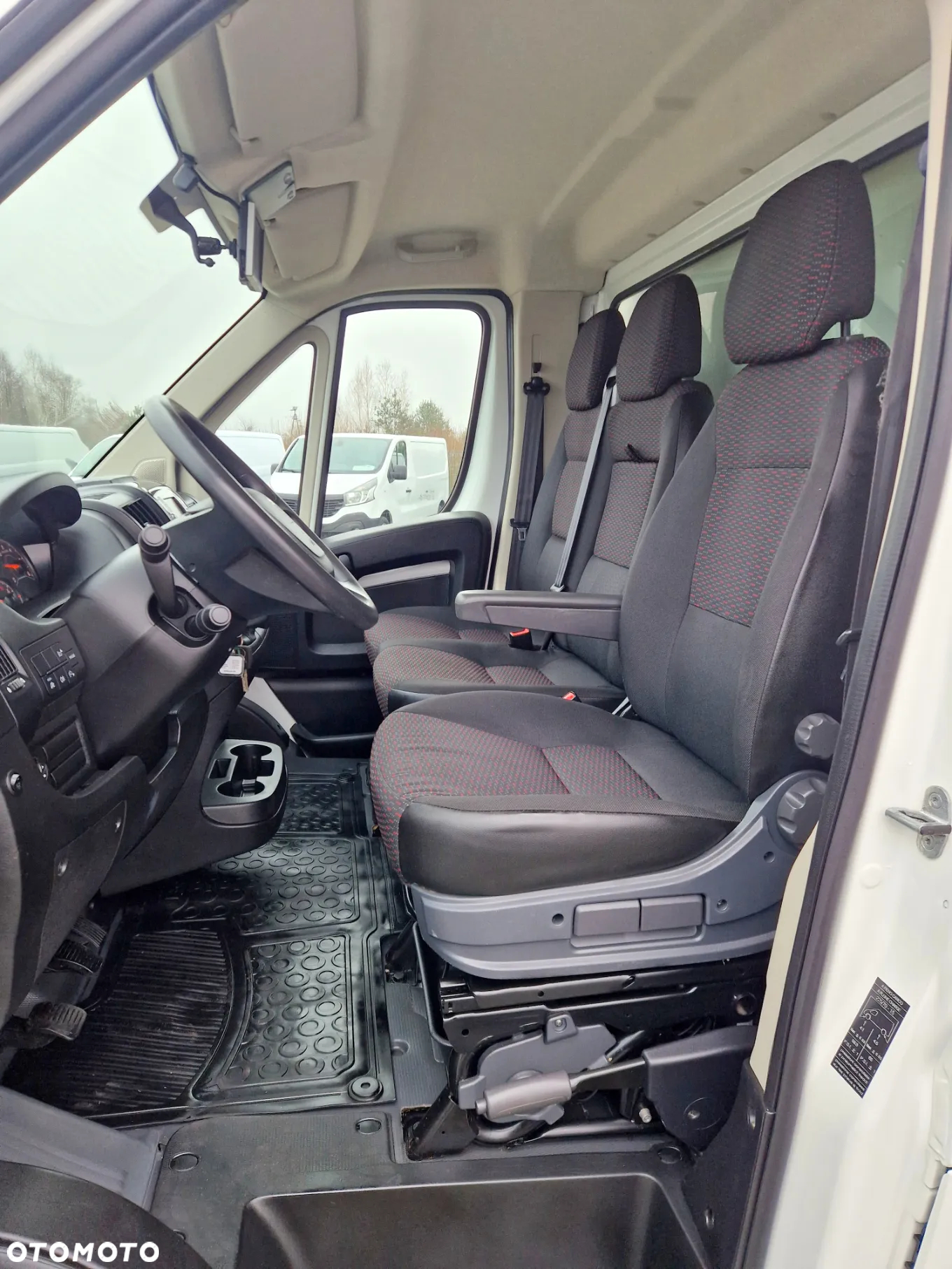 Peugeot BOXER 2,2 HDI 165 KONNY KONTENER 4,2M KLIMA WEBASTO KAMERA 107T/KM PRZEBIEGU GWARANCJA - 10