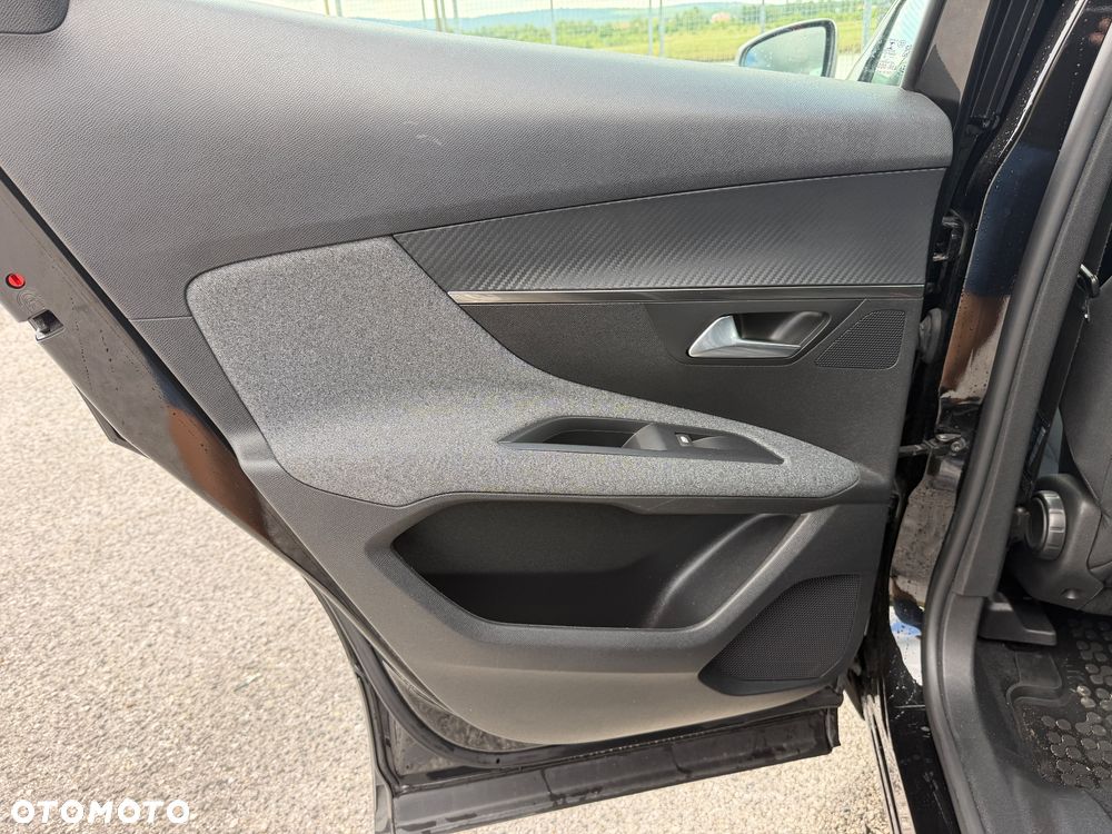 Peugeot 3008 1.2 PureTech Active S&S - 33