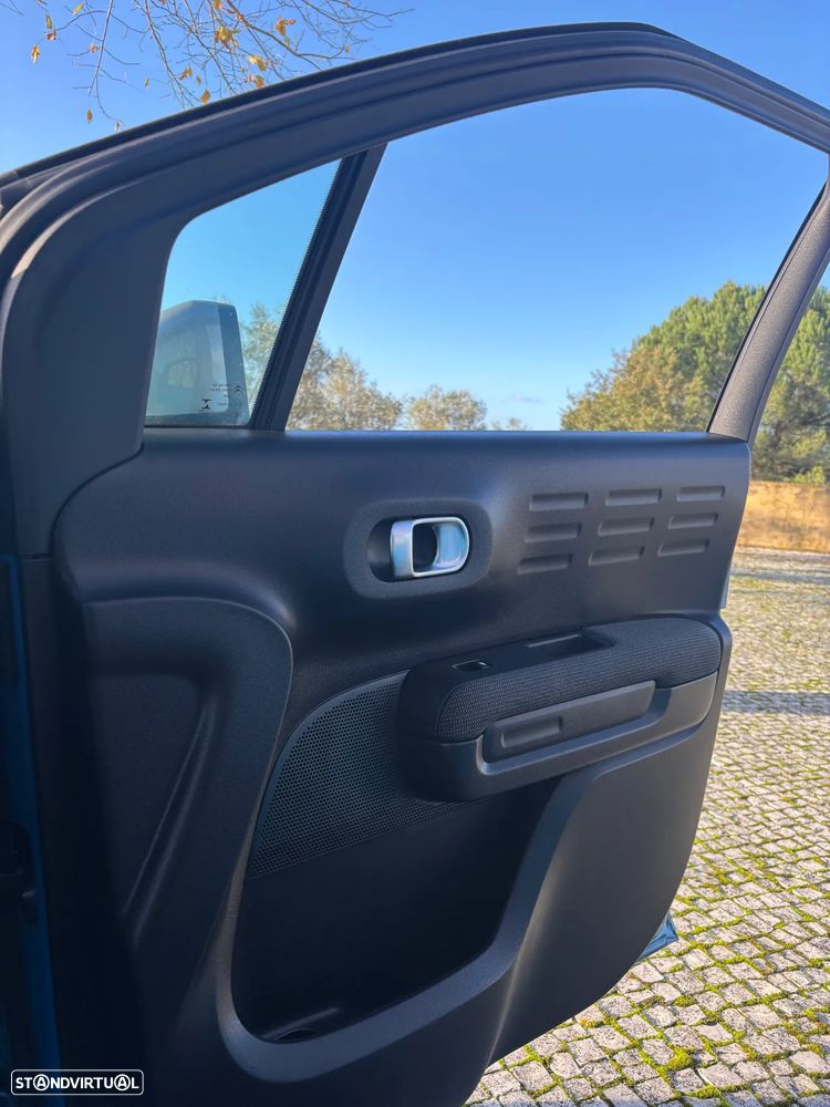 Citroën C3 Aircross 1.6 BlueHDi Shine S&S - 23