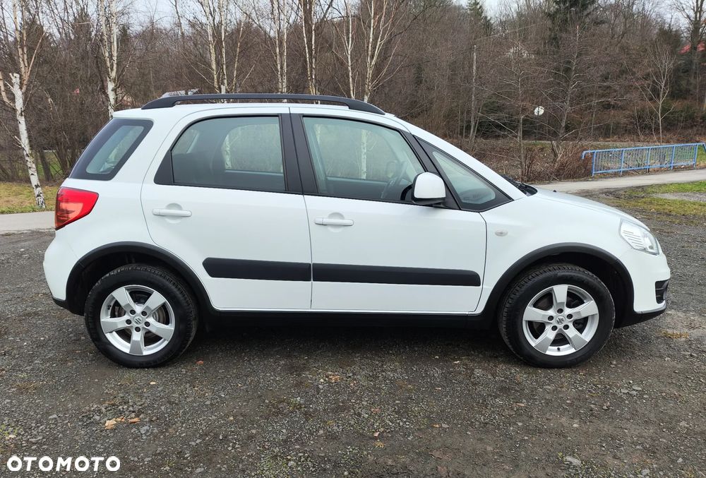 Suzuki SX4 1.6 VVT 4x4 Comfort - 12
