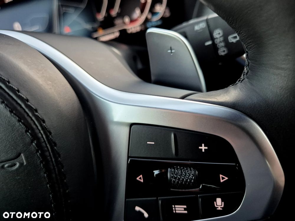 BMW X3 xDrive30e M Sport Edition - 16