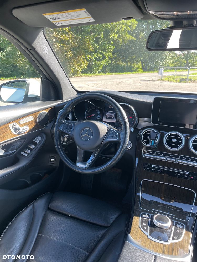 Mercedes-Benz GLC 300 4Matic 9G-TRONIC - 21