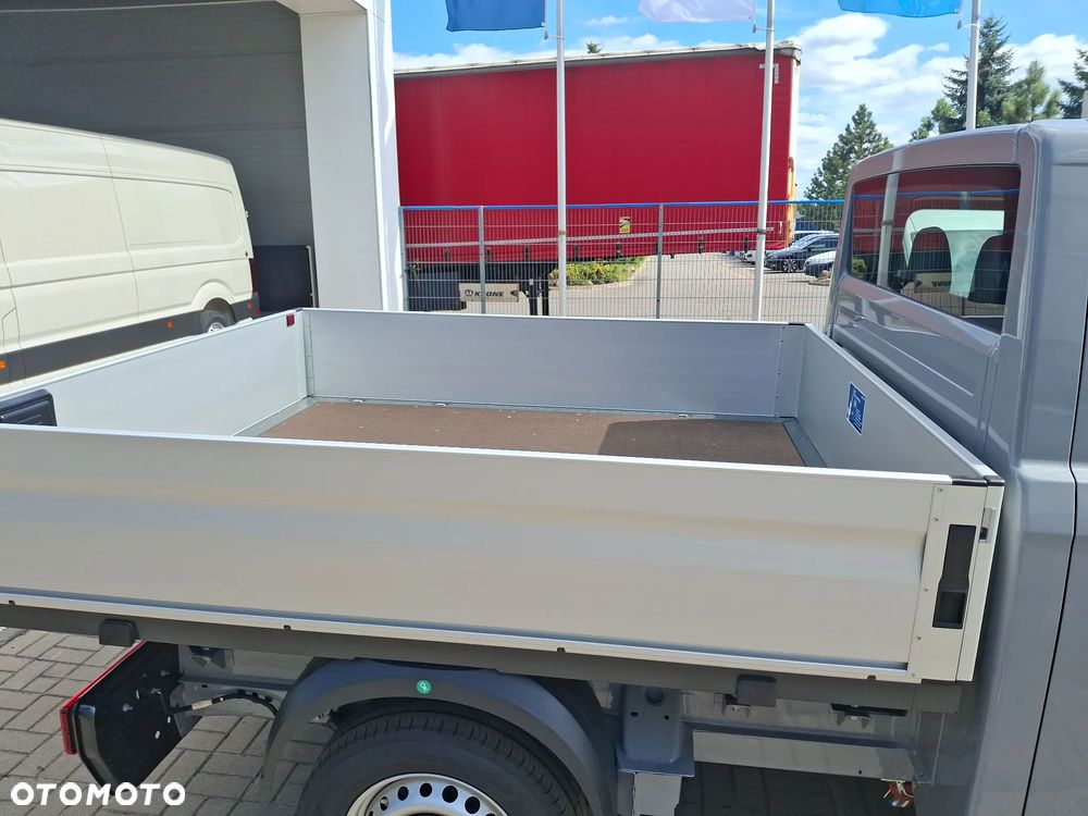 Volkswagen Transporter - 14