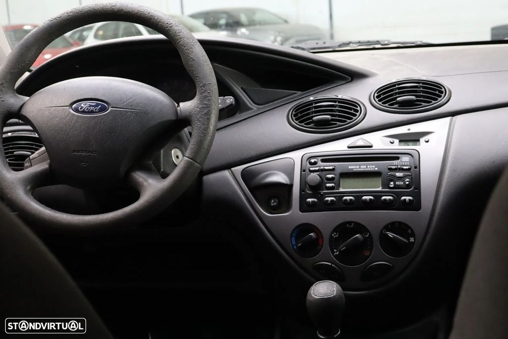 Ford Focus - 11