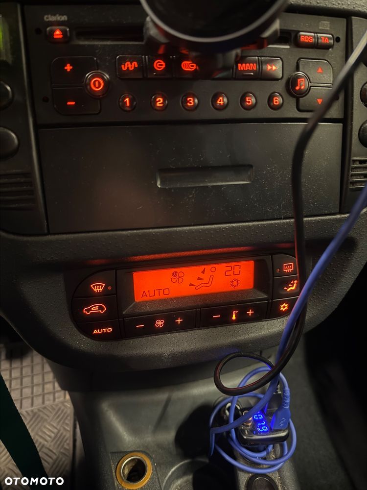 Citroën C3 1.4 Control+ (sx) - 14