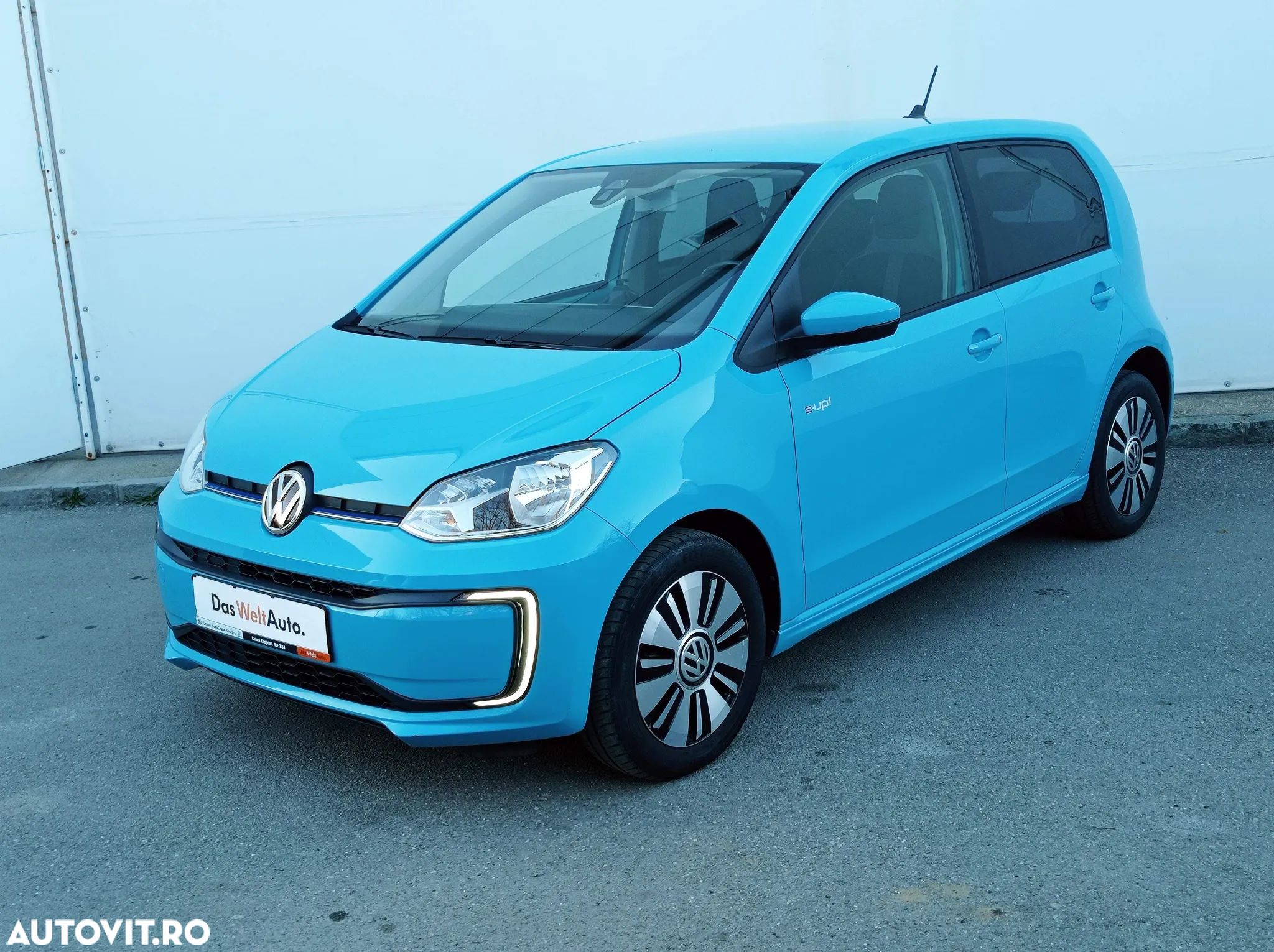 Volkswagen up! e-up! - 1