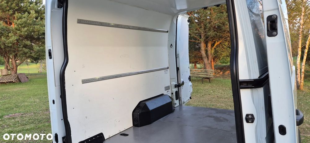 Opel Movano - 28