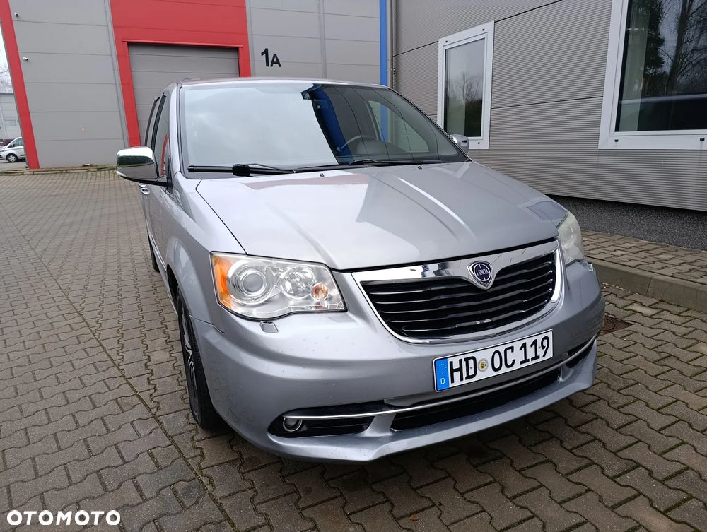 Lancia Voyager 2.8CRD S - 5