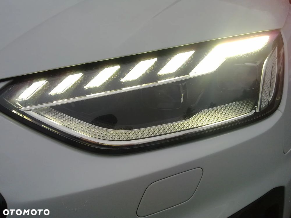 Audi A4 Avant 35 TDI S tronic S line - 12