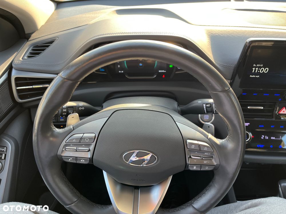 Hyundai IONIQ Hybrid Premium - 16