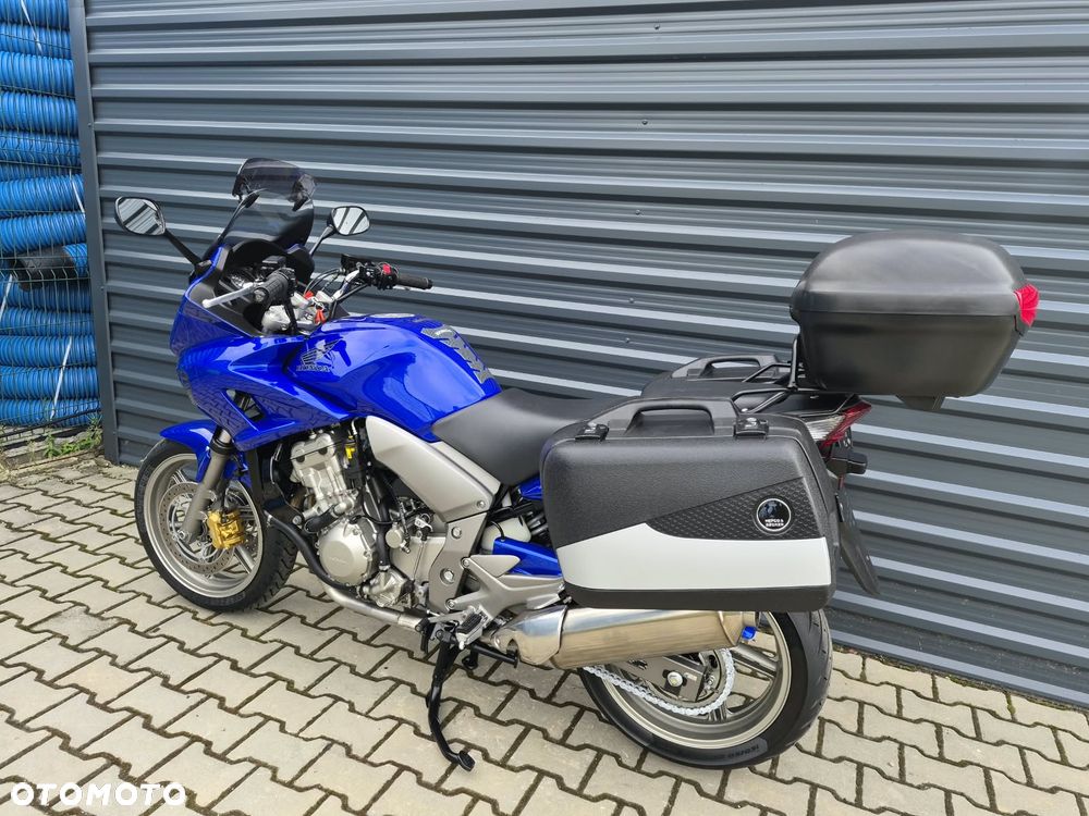 Honda CBF - 7
