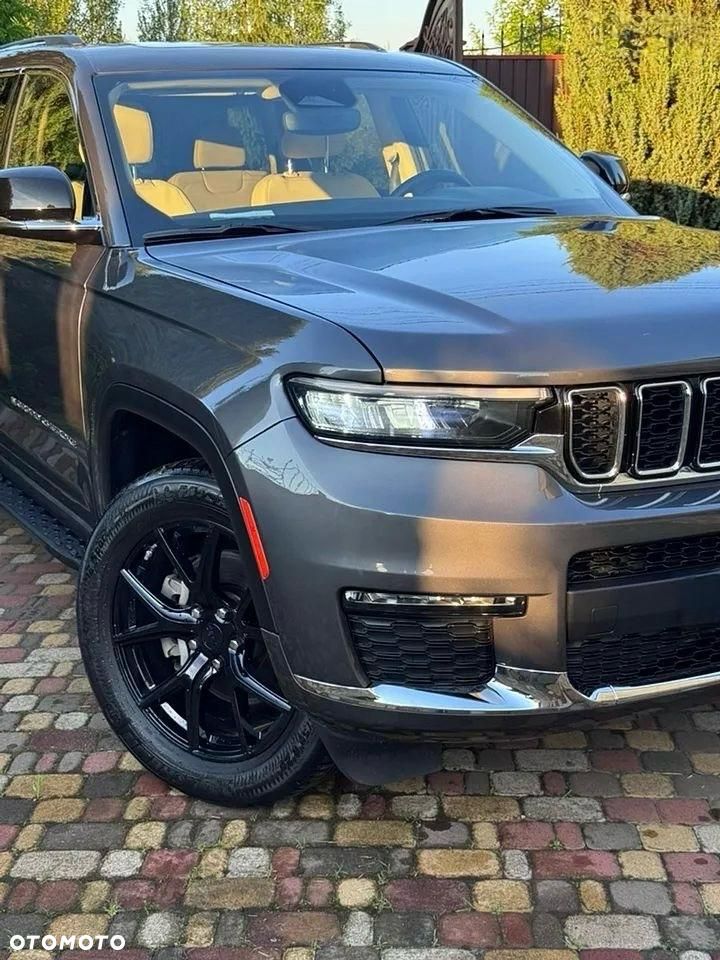 Jeep Grand Cherokee - 2