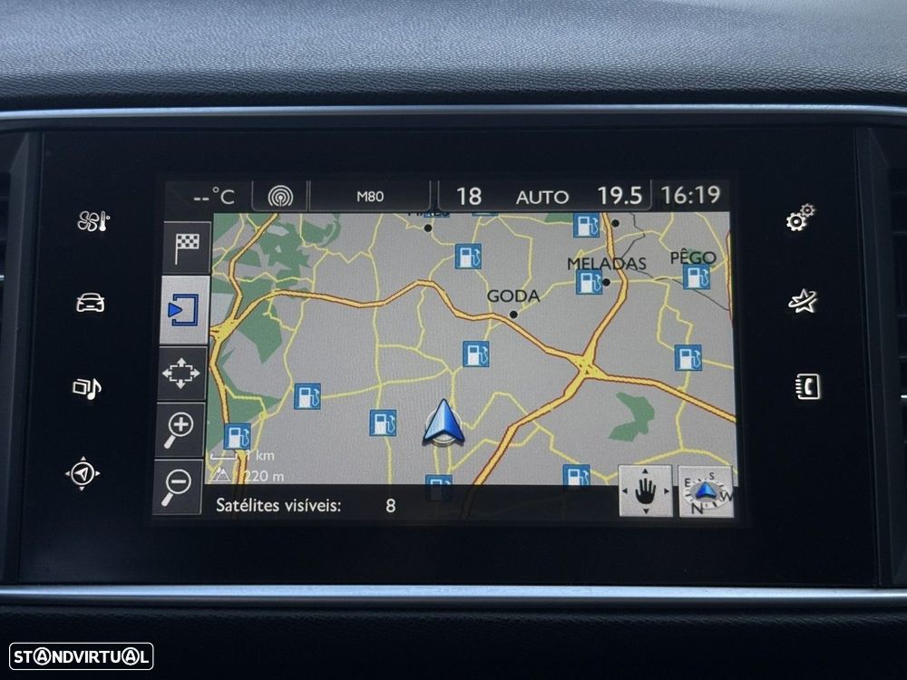 Peugeot 308 SW 1.6 BlueHDi Allure — fotografia 14