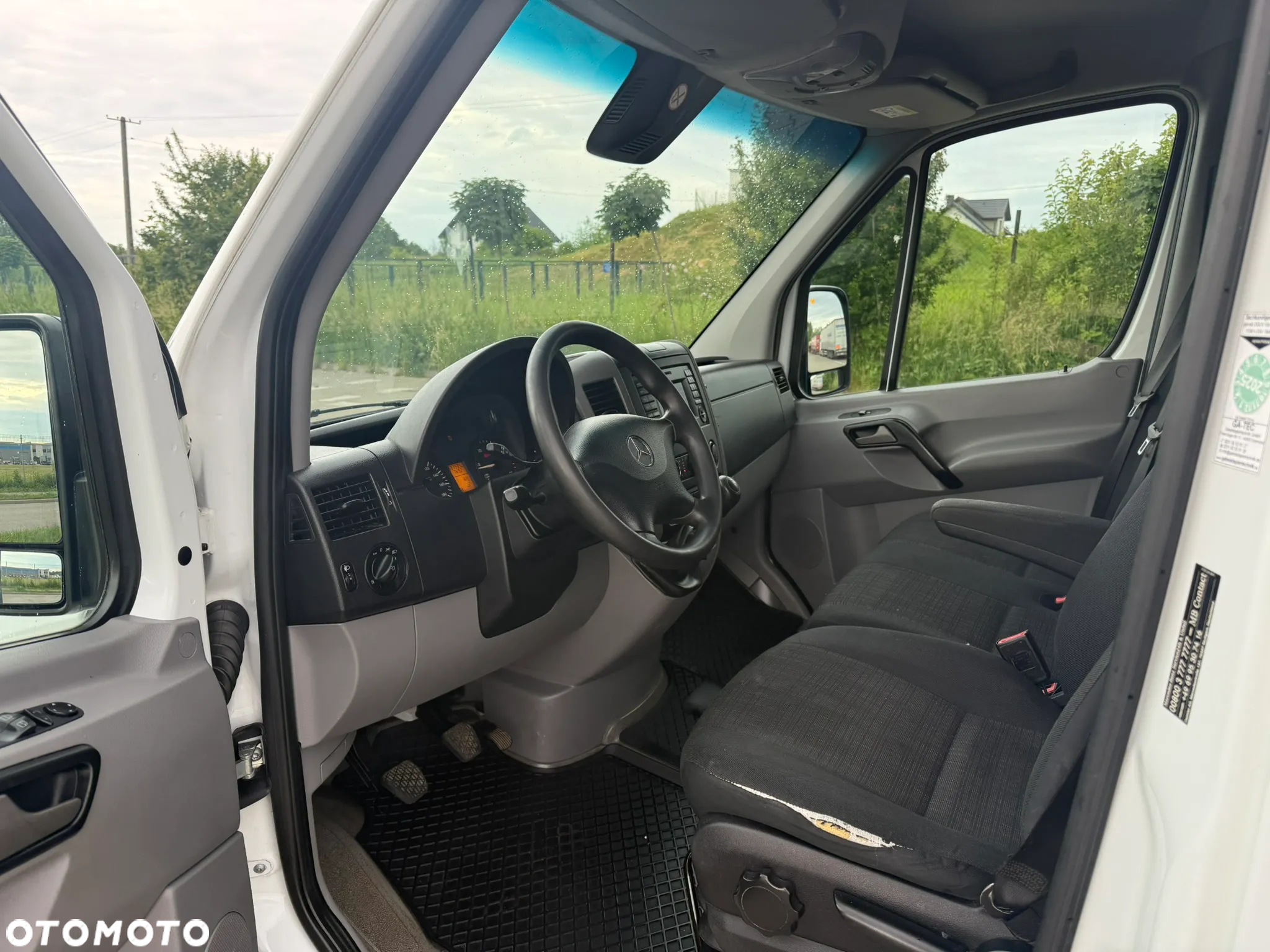 Mercedes-Benz Sprinter - 7