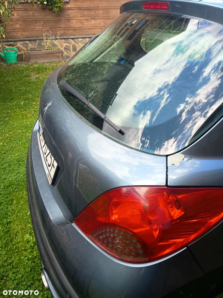 Peugeot 207 1.6 HDi - 4