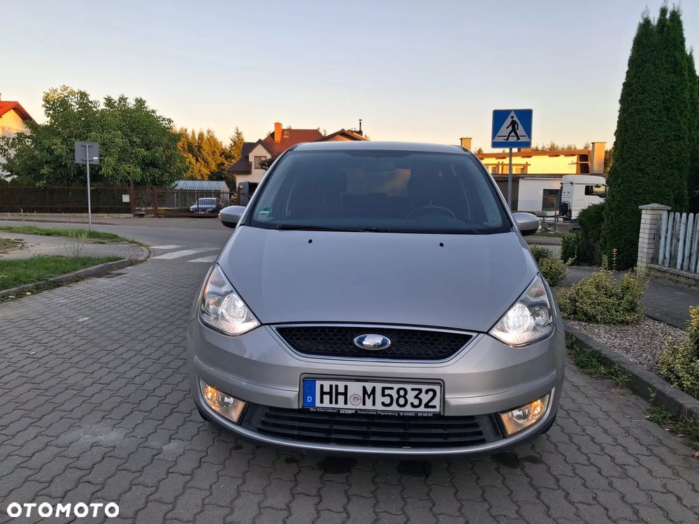 Ford Galaxy - 3