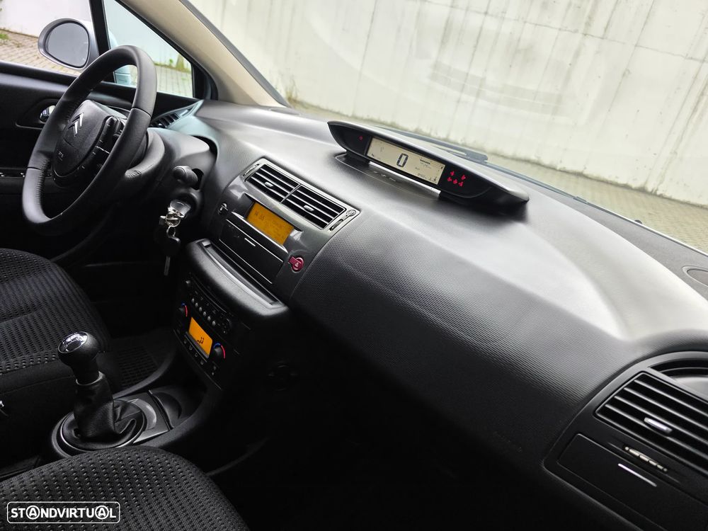 Citroën C4 1.6 HDi Exclusive Airdream - 36