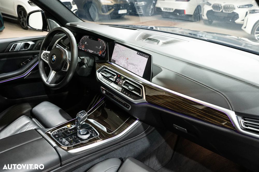 BMW X5 xDrive40i - 32