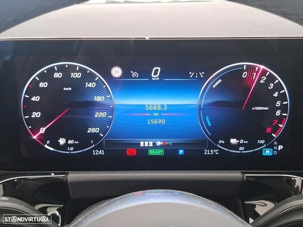 Mercedes-Benz GLA 250 e Progressive - 5