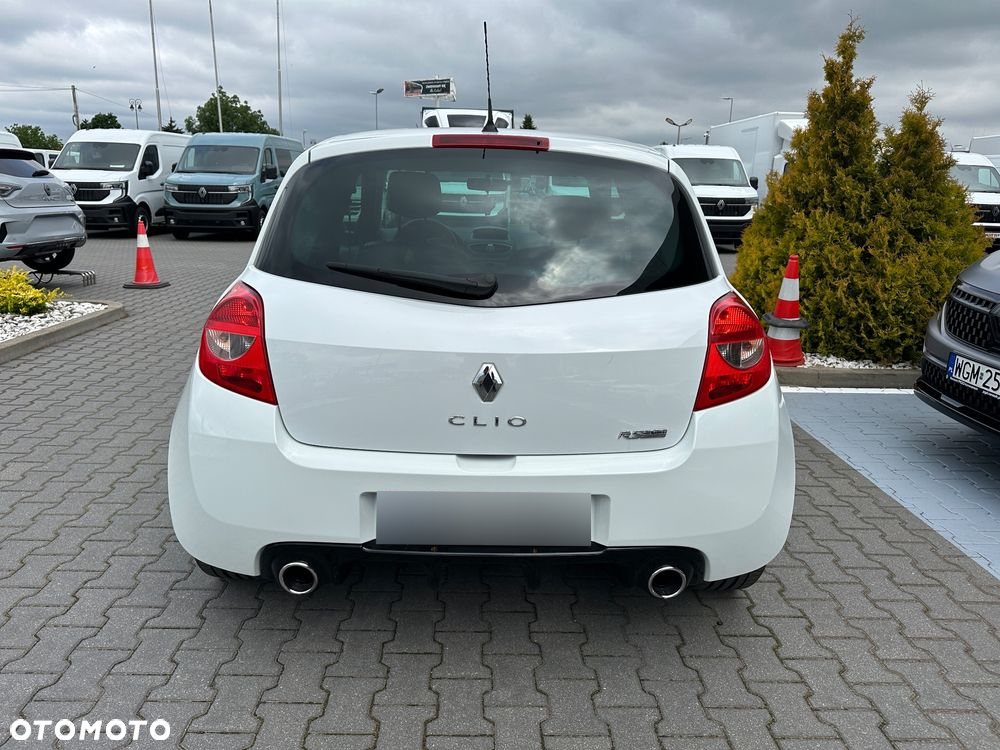 Renault Clio 2.0 16V Sport Euro5 - 16