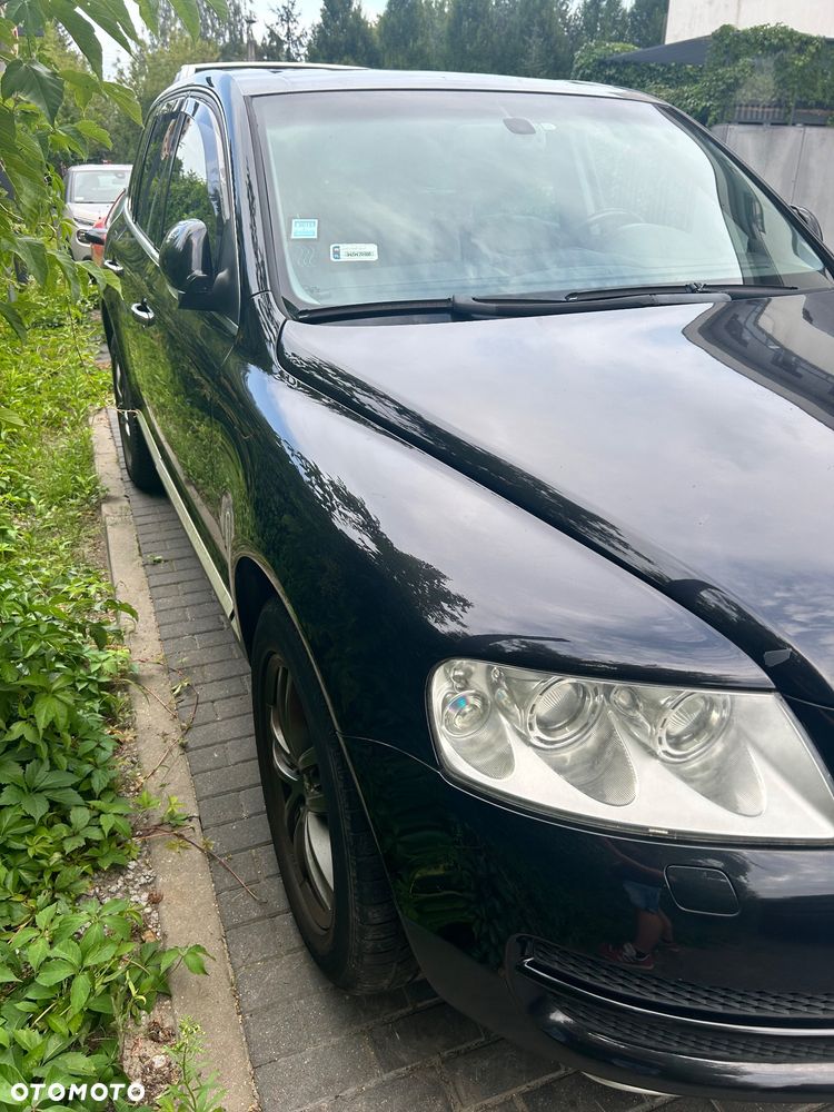 Volkswagen Touareg - 2