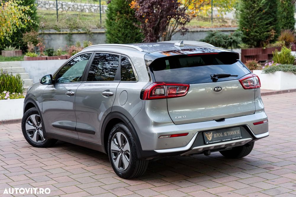 Kia Niro 1.6 GDI HEV 2WD OPF Aut. Spirit - 3