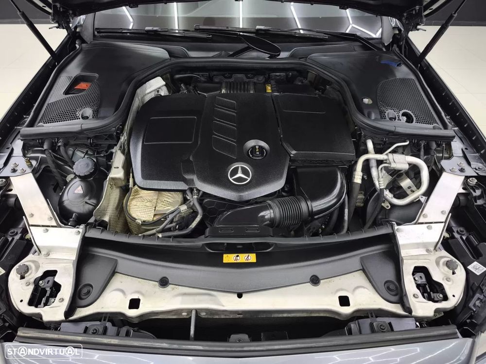 Mercedes-Benz E 220 d 9G-TRONIC AMG Line - 16