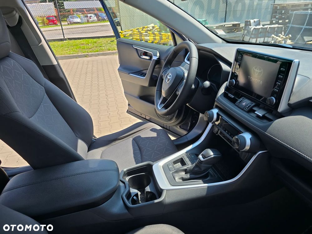 Toyota RAV4 - 22