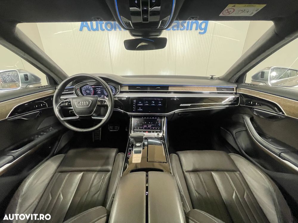 Audi A8 - 9