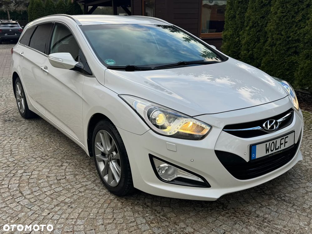 Hyundai i40 i40cw 1.7 CRDi Automatik Fifa World Cup Edition - 6