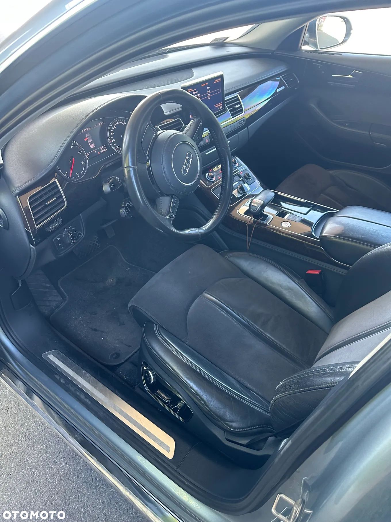 Audi A8 4.2 TDI Quattro - 1