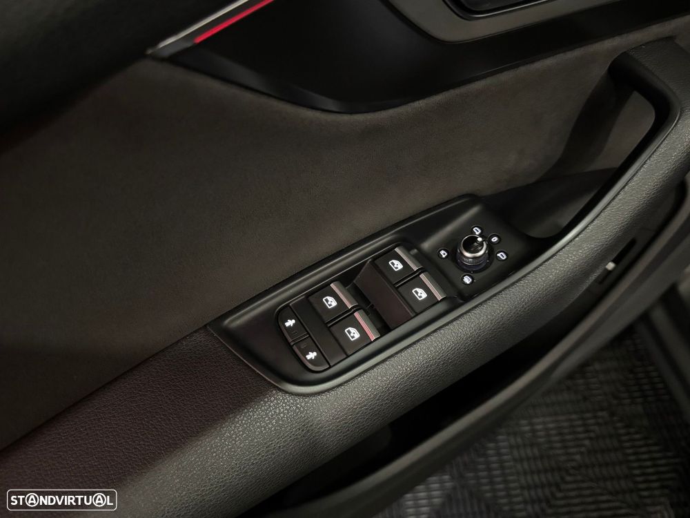 Audi Q7 3.0 TDi quattro Tiptronic 7L - 55