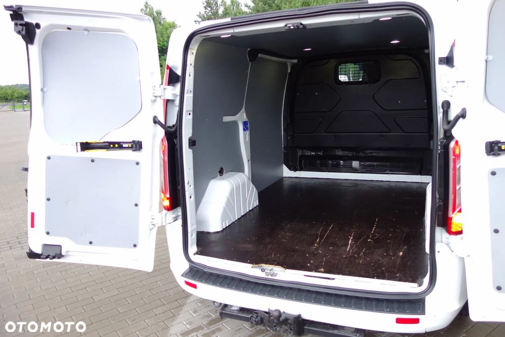 Ford Transit Custom Automat  2.0 Ecoblue 170 KM Limited L1H1 Klima Webasto - 9