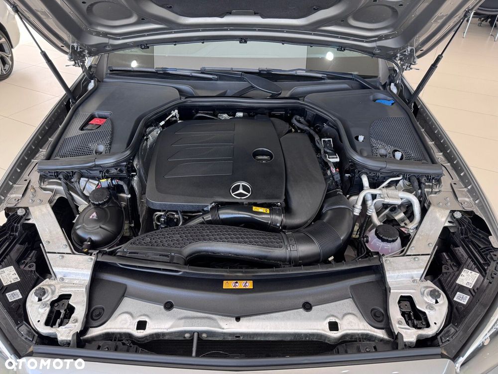 Mercedes-Benz Klasa E - 20