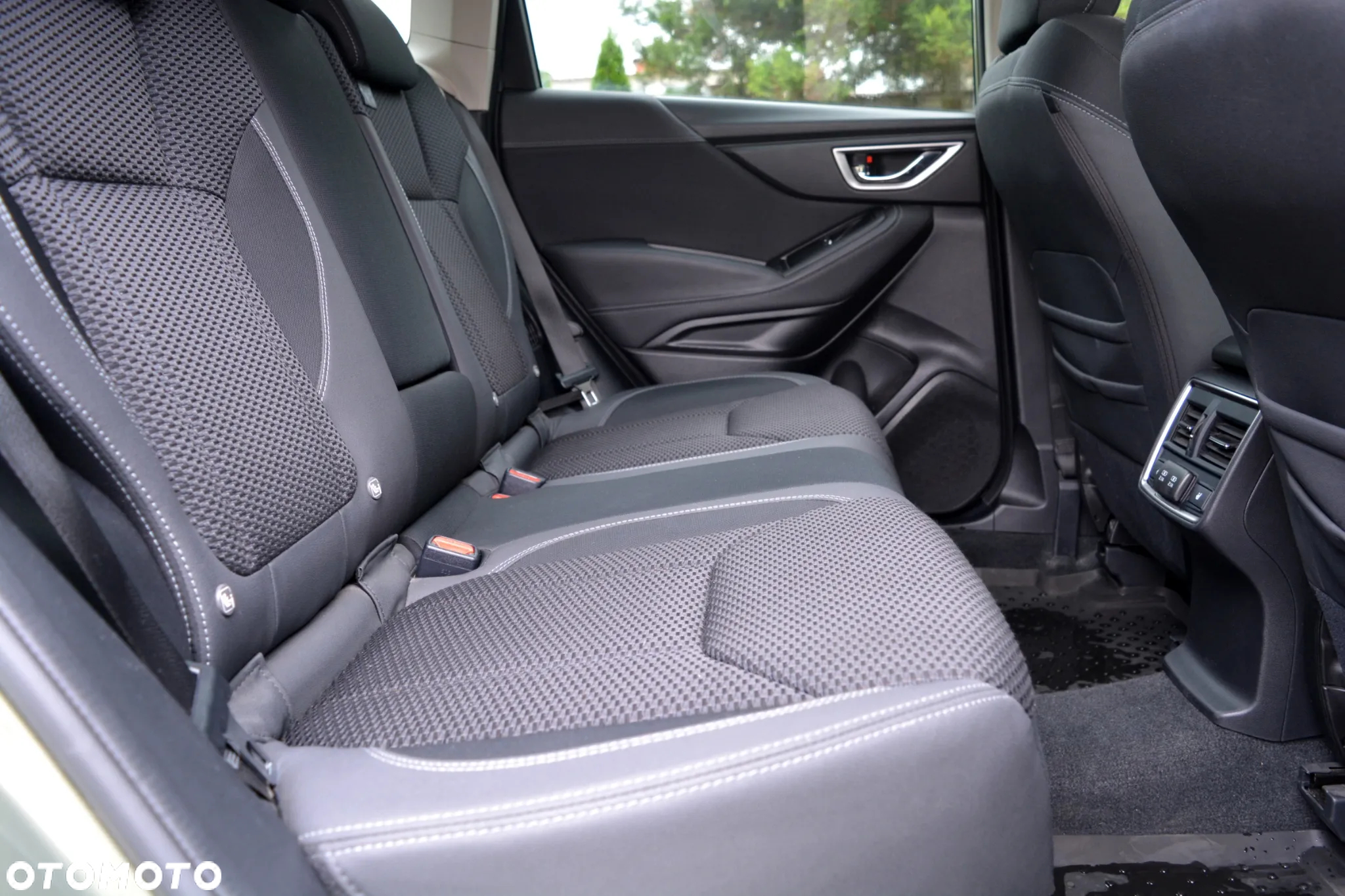 Subaru Forester 2.0 i Exclusive (EyeSight) Lineartronic - 20