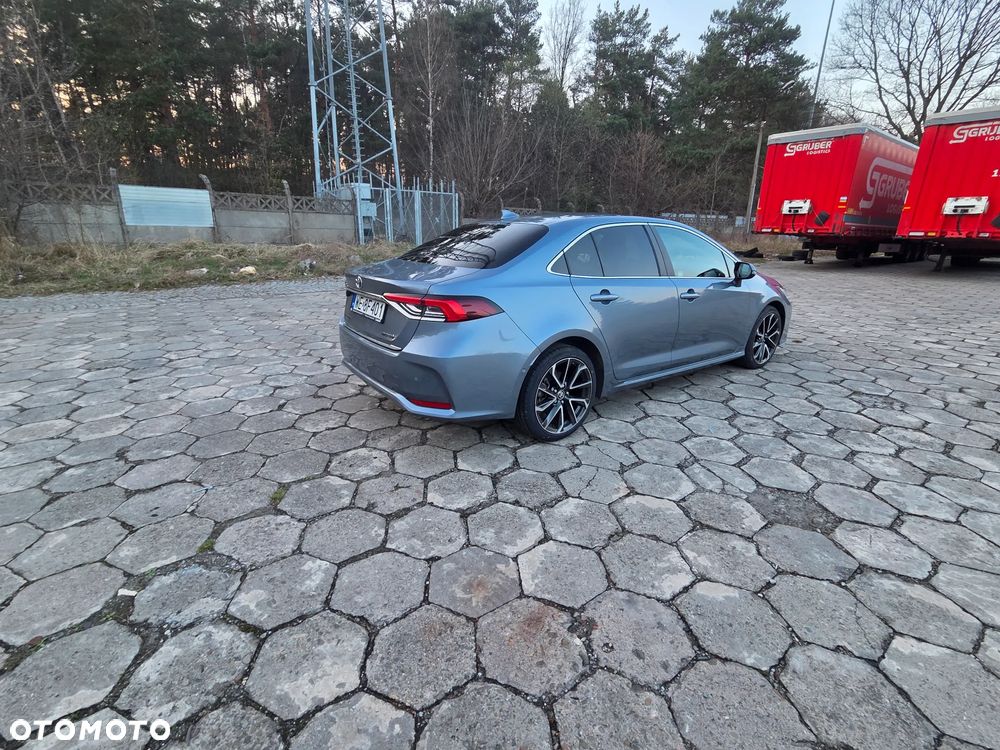Toyota Corolla 1.8 Hybrid Executive - 6