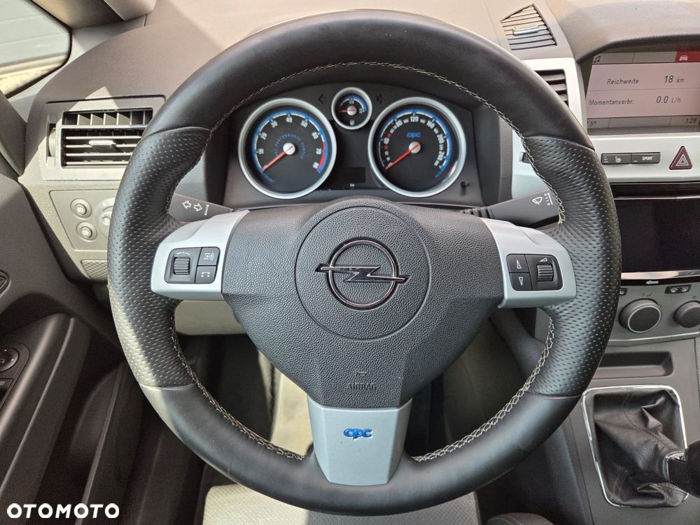 Opel Zafira OPC - 29